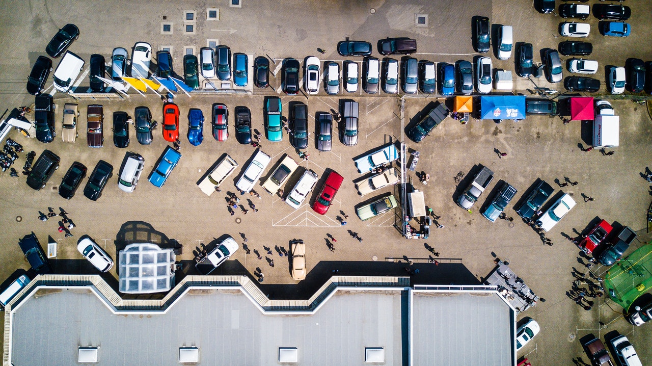 what-do-you-do-if-someone-hits-your-car-in-a-parking-lot-in-arkansas